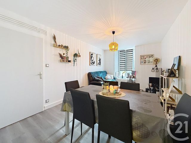 Appartement F2 à louer - 2 pièces - 45.62 m2 - HERICOURT - 70 - FRANCHE-COMTE - Century 21 Gsm Immo