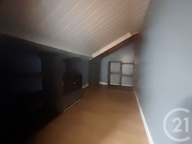 Appartement F4 à louer - 4 pièces - 109.85 m2 - VESOUL - 70 - FRANCHE-COMTE - Century 21 Gsm Immo