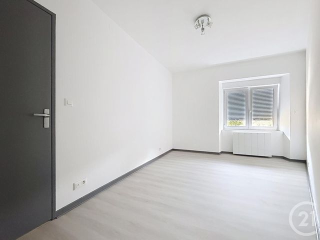 Appartement F3 à louer - 3 pièces - 60.0 m2 - RONCHAMP - 70 - FRANCHE-COMTE - Century 21 Gsm Immo