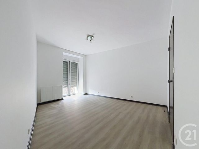 Appartement F3 à louer - 3 pièces - 60.0 m2 - RONCHAMP - 70 - FRANCHE-COMTE - Century 21 Gsm Immo