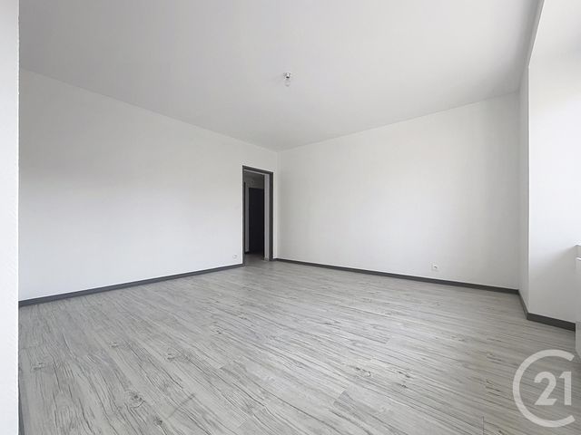 Appartement F3 à louer - 3 pièces - 60.0 m2 - RONCHAMP - 70 - FRANCHE-COMTE - Century 21 Gsm Immo