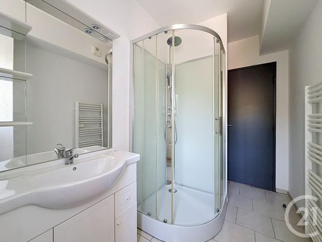 Appartement F3 à louer - 3 pièces - 60.0 m2 - RONCHAMP - 70 - FRANCHE-COMTE - Century 21 Gsm Immo