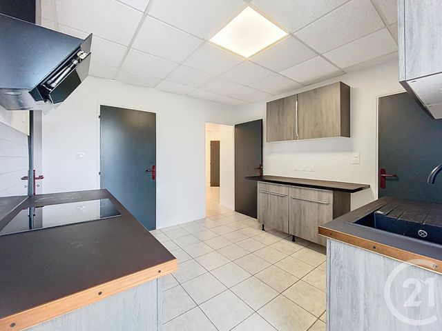 maison à louer - 4 pièces - 113.5 m2 - LURE - 70 - FRANCHE-COMTE - Century 21 Gsm Immo