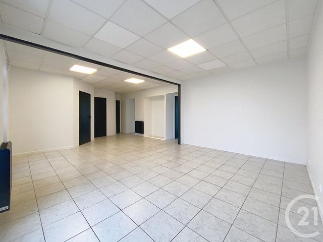 maison à louer - 4 pièces - 113.5 m2 - LURE - 70 - FRANCHE-COMTE - Century 21 Gsm Immo