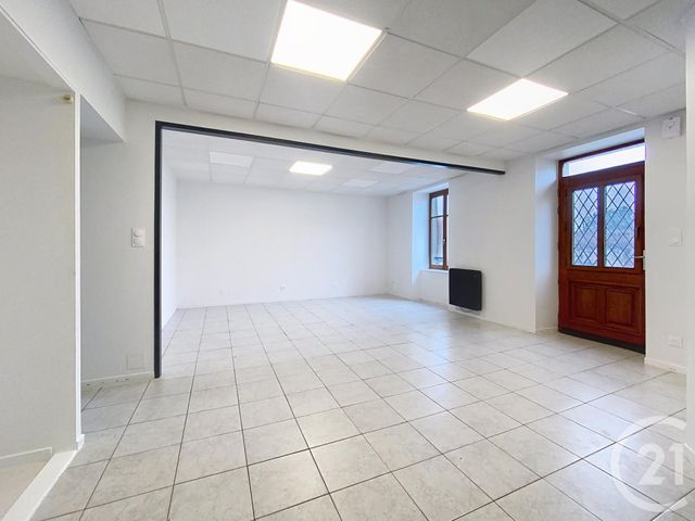 maison à louer - 4 pièces - 113.5 m2 - LURE - 70 - FRANCHE-COMTE - Century 21 Gsm Immo