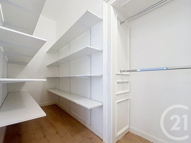 Appartement F3 à louer - 3 pièces - 61.7 m2 - VESOUL - 70 - FRANCHE-COMTE - Century 21 Gsm Immo