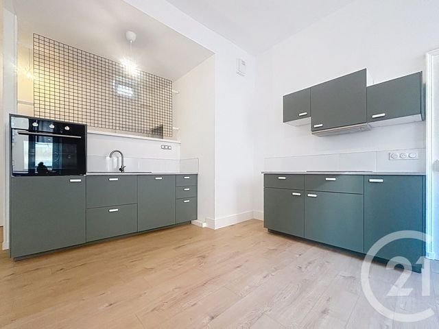 Appartement F3 à louer - 3 pièces - 61.7 m2 - VESOUL - 70 - FRANCHE-COMTE - Century 21 Gsm Immo
