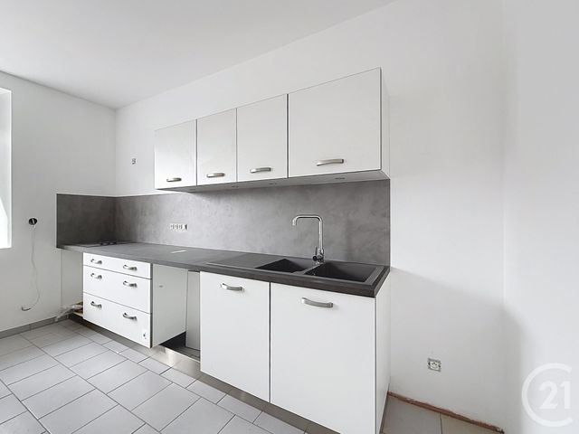 Appartement F3 à louer - 3 pièces - 60.0 m2 - RONCHAMP - 70 - FRANCHE-COMTE - Century 21 Gsm Immo
