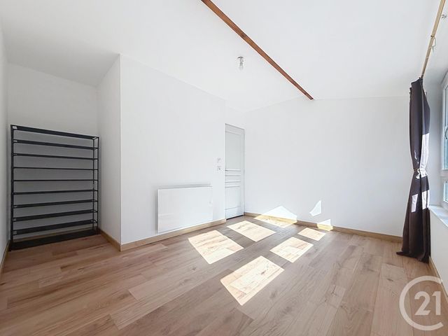Appartement F3 à louer - 3 pièces - 73.0 m2 - RONCHAMP - 70 - FRANCHE-COMTE - Century 21 Gsm Immo