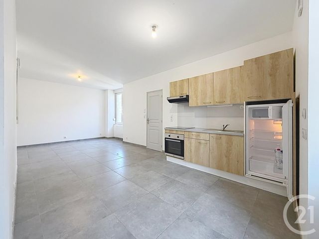 Appartement F3 à louer - 3 pièces - 73.0 m2 - RONCHAMP - 70 - FRANCHE-COMTE - Century 21 Gsm Immo