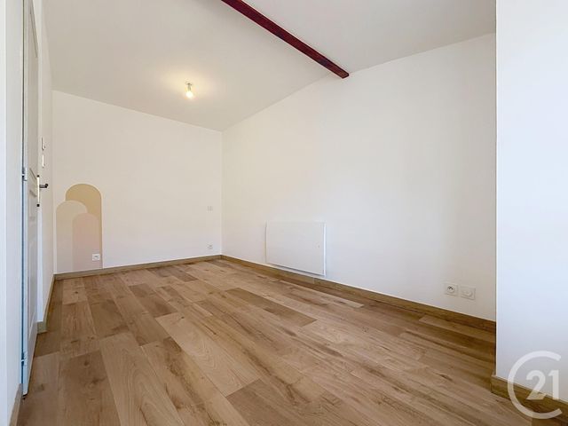 Appartement F3 à louer - 3 pièces - 73.0 m2 - RONCHAMP - 70 - FRANCHE-COMTE - Century 21 Gsm Immo