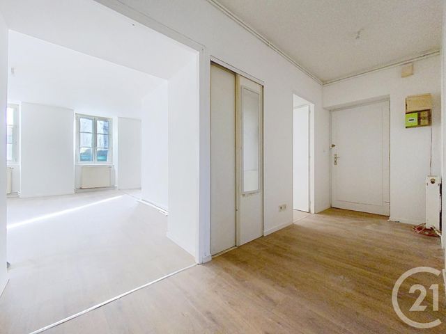 Appartement F3 à louer - 3 pièces - 70.95 m2 - LURE - 70 - FRANCHE-COMTE - Century 21 Les Portes De L'Est