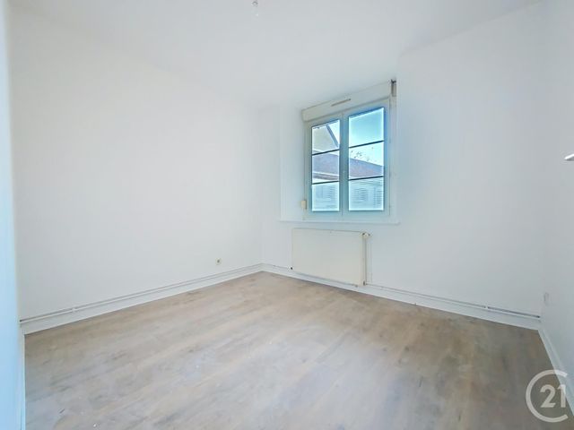 Appartement F3 à louer - 3 pièces - 70.95 m2 - LURE - 70 - FRANCHE-COMTE - Century 21 Les Portes De L'Est