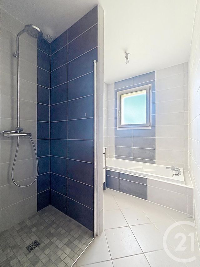 maison à louer - 5 pièces - 105.0 m2 - LURE - 70 - FRANCHE-COMTE - Century 21 Gsm Immo