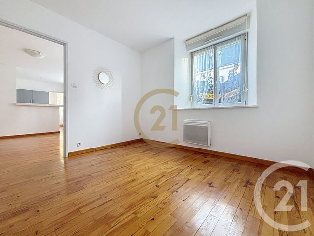 Appartement F3 à louer - 3 pièces - 47.0 m2 - COUTHENANS - 70 - FRANCHE-COMTE - Century 21 Les Portes De L'Est