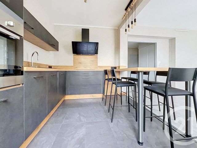 Appartement F3 à louer - 3 pièces - 68.06 m2 - LUXEUIL LES BAINS - 70 - FRANCHE-COMTE - Century 21 Les Portes De L'Est