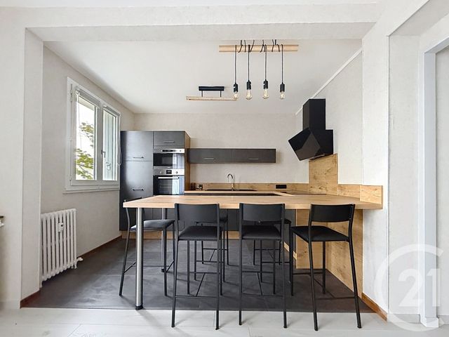 Appartement F3 à louer - 3 pièces - 68.06 m2 - LUXEUIL LES BAINS - 70 - FRANCHE-COMTE - Century 21 Les Portes De L'Est