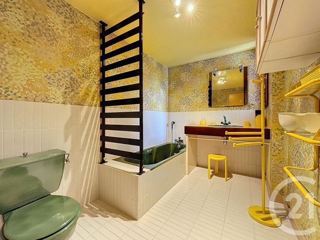 Afficher la photo en grand maison à vendre - 9 pièces - 217.0 m2 - LURE - 70 - FRANCHE-COMTE - Century 21 Gsm Immo