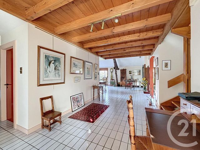 Afficher la photo en grand maison à vendre - 9 pièces - 217.0 m2 - LURE - 70 - FRANCHE-COMTE - Century 21 Gsm Immo