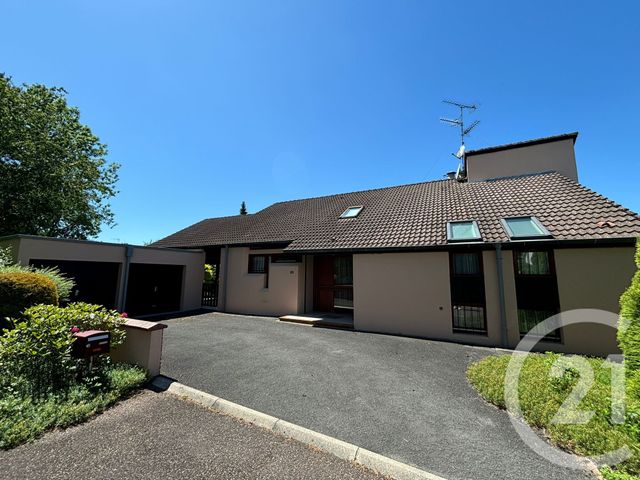 Afficher la photo en grand maison à vendre - 9 pièces - 217.0 m2 - LURE - 70 - FRANCHE-COMTE - Century 21 Gsm Immo
