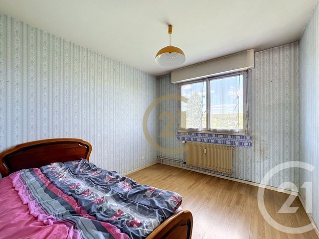 Appartement F4 à vendre - 4 pièces - 81.8 m2 - LUXEUIL LES BAINS - 70 - FRANCHE-COMTE - Century 21 Gsm Immo