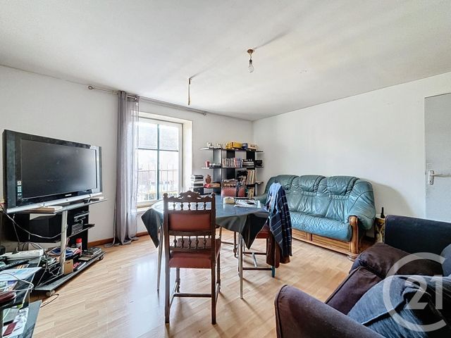 Appartement F2 à vendre - 3 pièces - 78.37 m2 - ST LOUP SUR SEMOUSE - 70 - FRANCHE-COMTE - Century 21 Gsm Immo