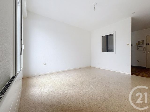Appartement F2 à louer - 2 pièces - 37.18 m2 - LUXEUIL LES BAINS - 70 - FRANCHE-COMTE - Century 21 Gsm Immo