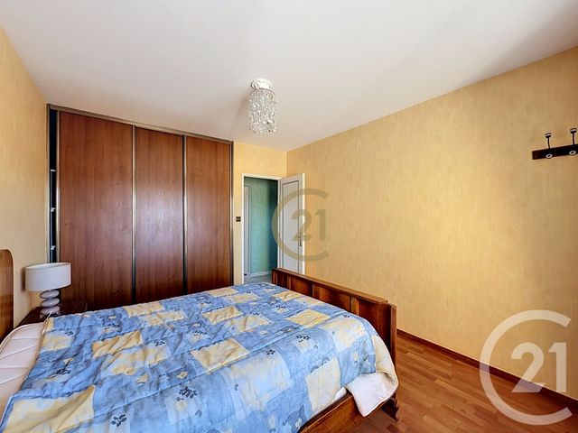 Appartement F4 à vendre - 4 pièces - 90.18 m2 - LURE - 70 - FRANCHE-COMTE - Century 21 Gsm Immo