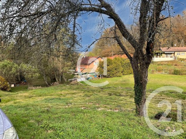 Afficher la photo en grand terrain à vendre - 1679.0 m2 - CHAMPAGNEY - 70 - FRANCHE-COMTE - Century 21 Gsm Immo