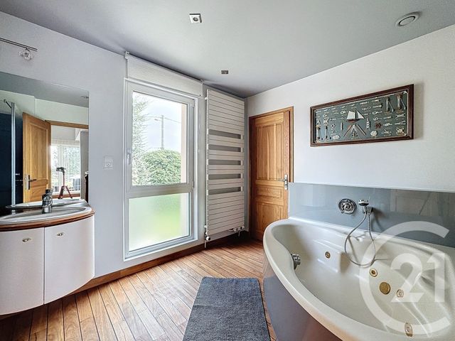 maison à vendre - 6 pièces - 179.0 m2 - ROYE - 70 - FRANCHE-COMTE - Century 21 Gsm Immo