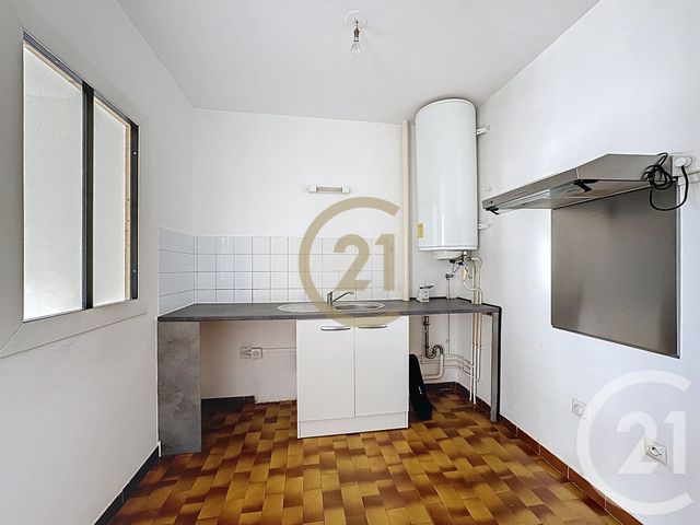Appartement F2 à vendre - 2 pièces - 37.54 m2 - LUXEUIL LES BAINS - 70 - FRANCHE-COMTE - Century 21 Gsm Immo