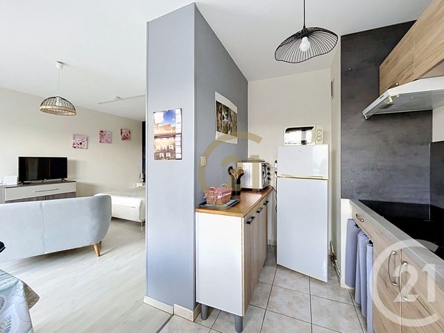 Appartement Studio à vendre - 1 pièce - 29.0 m2 - LUXEUIL LES BAINS - 70 - FRANCHE-COMTE - Century 21 Gsm Immo