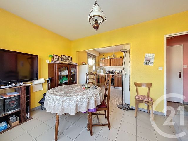 Appartement F2 à vendre - 2 pièces - 46.24 m2 - LUXEUIL LES BAINS - 70 - FRANCHE-COMTE - Century 21 Gsm Immo