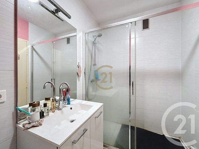 Appartement F2 à vendre - 2 pièces - 46.24 m2 - LUXEUIL LES BAINS - 70 - FRANCHE-COMTE - Century 21 Gsm Immo