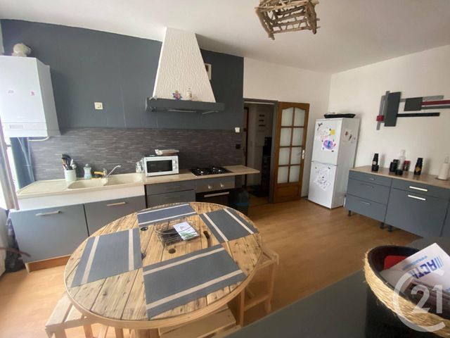 Appartement F4 à louer - 4 pièces - 103.7 m2 - HERICOURT - 70 - FRANCHE-COMTE - Century 21 Gsm Immo