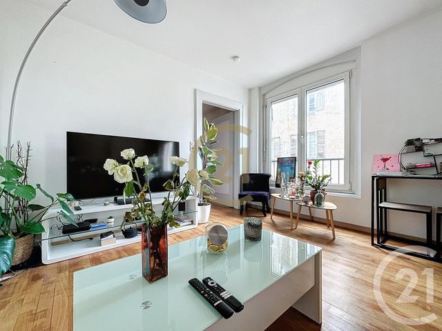 Appartement F2 à louer - 2 pièces - 45.1 m2 - LURE - 70 - FRANCHE-COMTE - Century 21 Gsm Immo