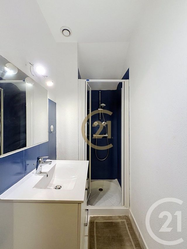 Appartement T5 à vendre - 5 pièces - 92.26 m2 - ST SAUVEUR - 70 - FRANCHE-COMTE - Century 21 Gsm Immo