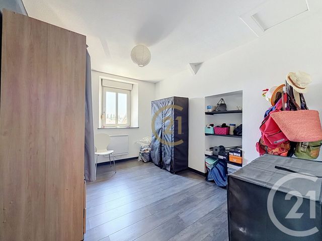 Appartement T5 à vendre - 5 pièces - 92.26 m2 - ST SAUVEUR - 70 - FRANCHE-COMTE - Century 21 Gsm Immo