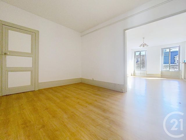 Appartement F3 à louer - 3 pièces - 72.1 m2 - LURE - 70 - FRANCHE-COMTE - Century 21 Gsm Immo