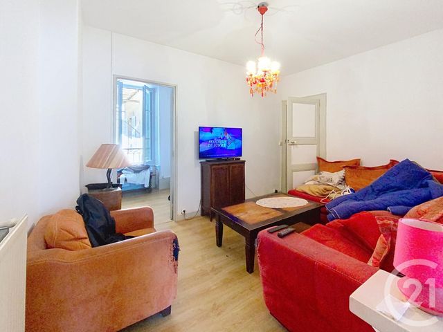 Appartement F3 à louer - 3 pièces - 72.1 m2 - LURE - 70 - FRANCHE-COMTE - Century 21 Gsm Immo