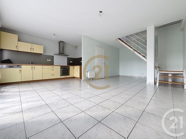 Appartement F3 à louer - 3 pièces - 64.87 m2 - HERICOURT - 70 - FRANCHE-COMTE - Century 21 Gsm Immo