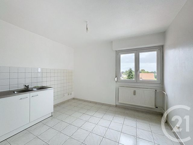 Appartement F4 à vendre - 4 pièces - 77.76 m2 - ST LOUP SUR SEMOUSE - 70 - FRANCHE-COMTE - Century 21 Gsm Immo