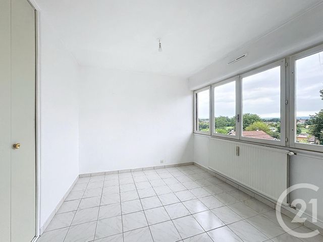 Appartement F4 à vendre - 4 pièces - 77.76 m2 - ST LOUP SUR SEMOUSE - 70 - FRANCHE-COMTE - Century 21 Gsm Immo