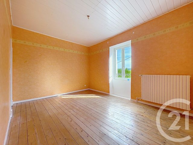 maison à louer - 4 pièces - 108.09 m2 - ABBENANS - 25 - FRANCHE-COMTE - Century 21 Gsm Immo
