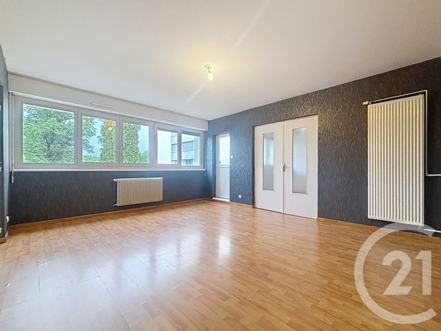 Appartement F3 à louer - 3 pièces - 66.44 m2 - LUXEUIL LES BAINS - 70 - FRANCHE-COMTE - Century 21 Gsm Immo