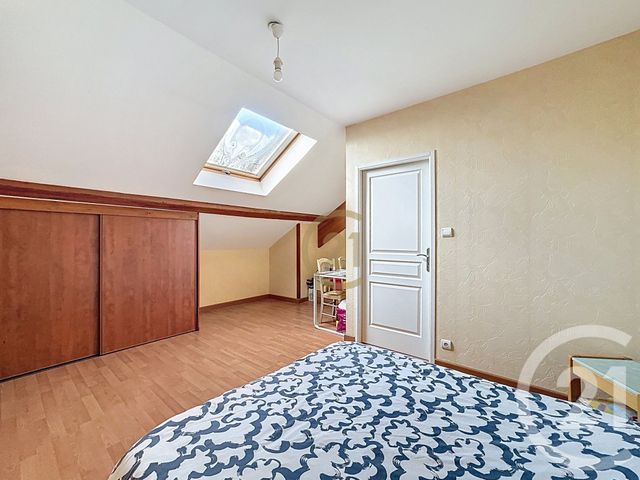 Appartement F5 à vendre - 5 pièces - 101.69 m2 - LURE - 70 - FRANCHE-COMTE - Century 21 Gsm Immo