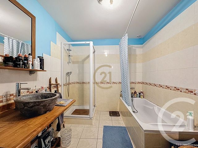 Appartement F5 à vendre - 5 pièces - 101.69 m2 - LURE - 70 - FRANCHE-COMTE - Century 21 Gsm Immo