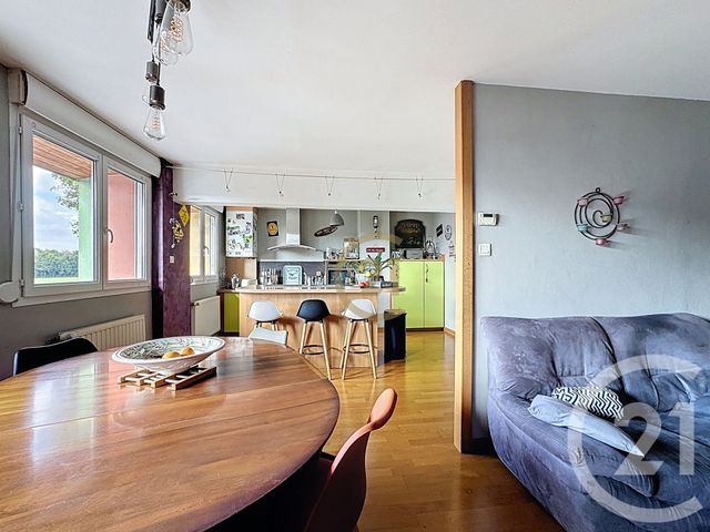 Appartement F5 à vendre - 5 pièces - 101.69 m2 - LURE - 70 - FRANCHE-COMTE - Century 21 Gsm Immo