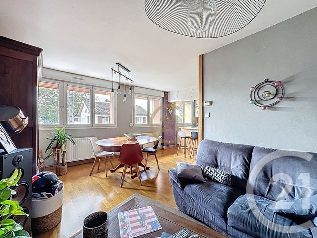 Appartement F5 à vendre - 5 pièces - 101.69 m2 - LURE - 70 - FRANCHE-COMTE - Century 21 Gsm Immo