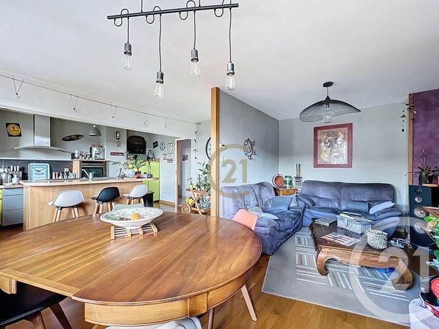 Appartement F5 à vendre - 5 pièces - 101.69 m2 - LURE - 70 - FRANCHE-COMTE - Century 21 Gsm Immo